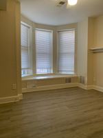featured image of 9 E 34th St