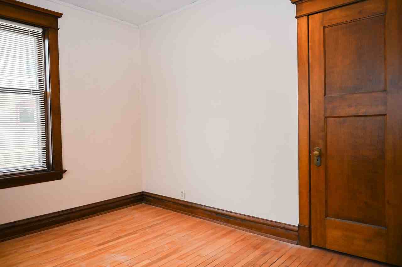 Belmont Apartments 611 Gertrud, 402 S 6th, 406 S 6th - Photo 7 of 36