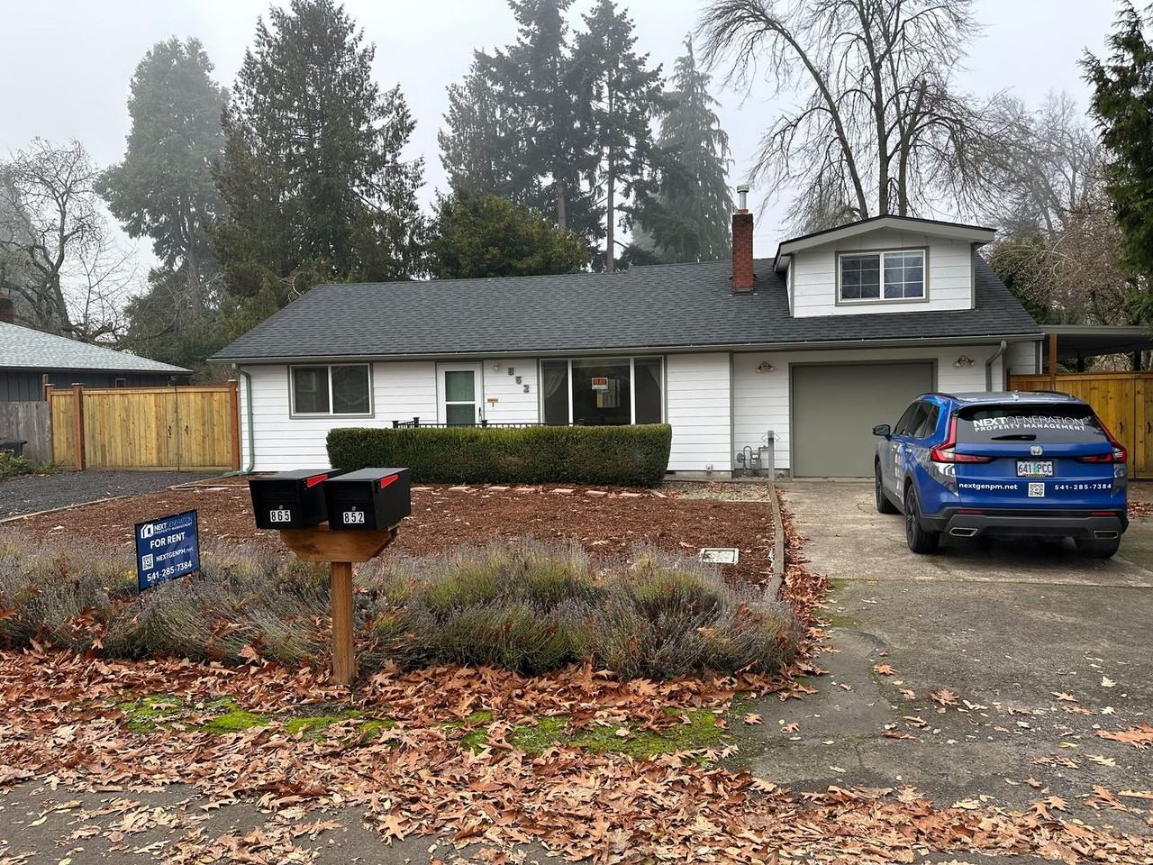 852 Leigh St - Photo 3 of 42