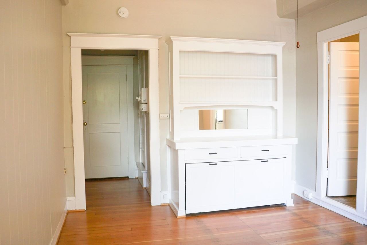 715 Sw King Ave #22 - Photo 3 of 12