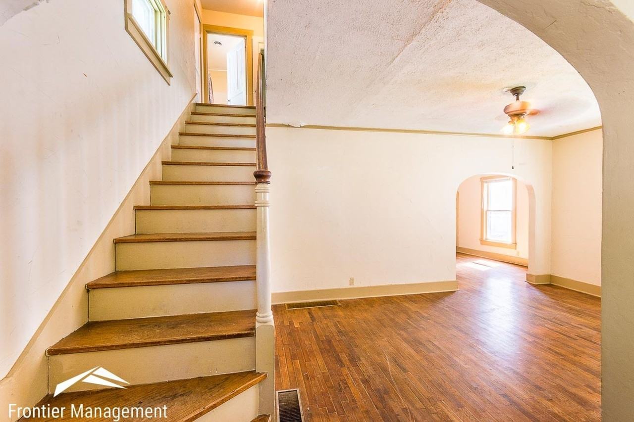 925 Osage Street - Photo 7 of 13