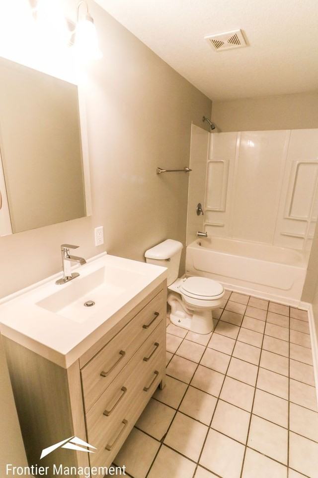 610 N 5th St - Photo 5 of 8