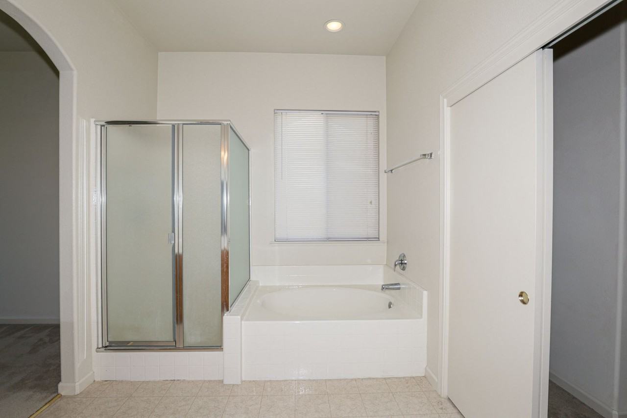 4029 Casual Ct - Photo 4 of 21