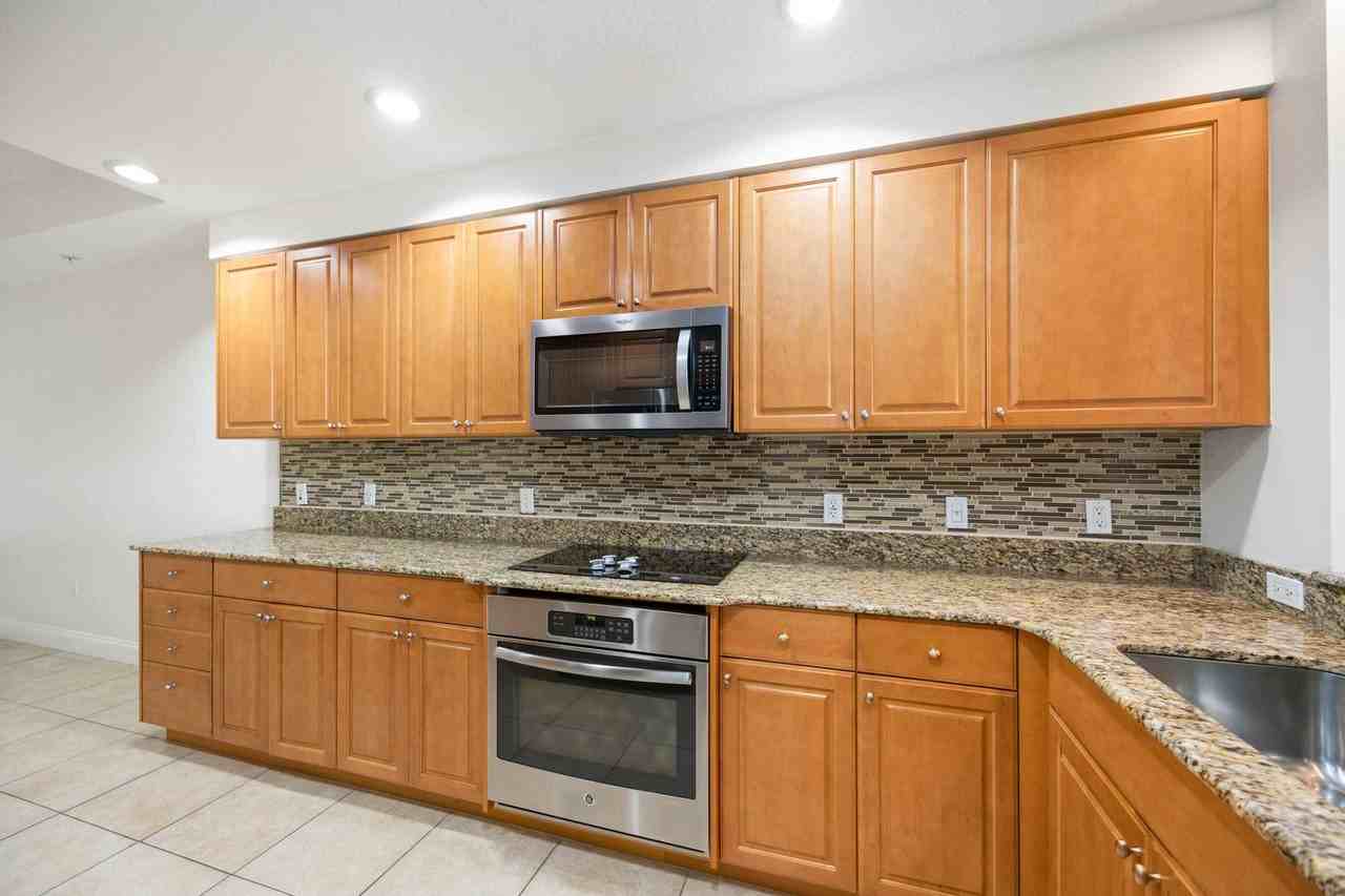 606 Riviera Dunes Way #302 - Photo 3 of 39