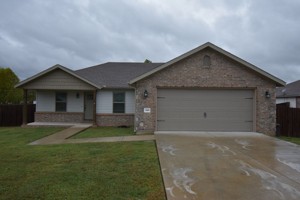 featured image of 1600 Omaha Dr