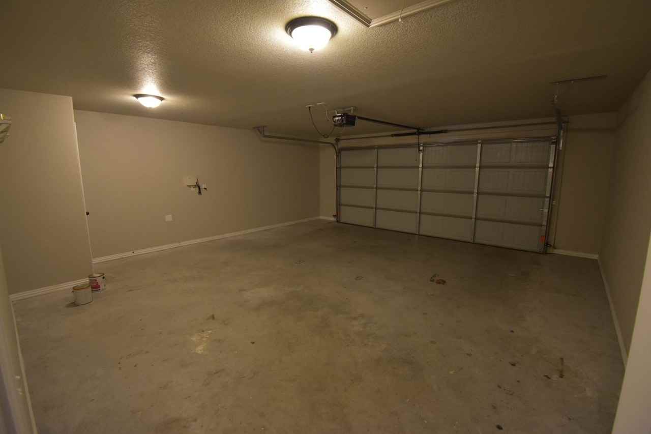 1600 Omaha Dr - Photo 4 of 18