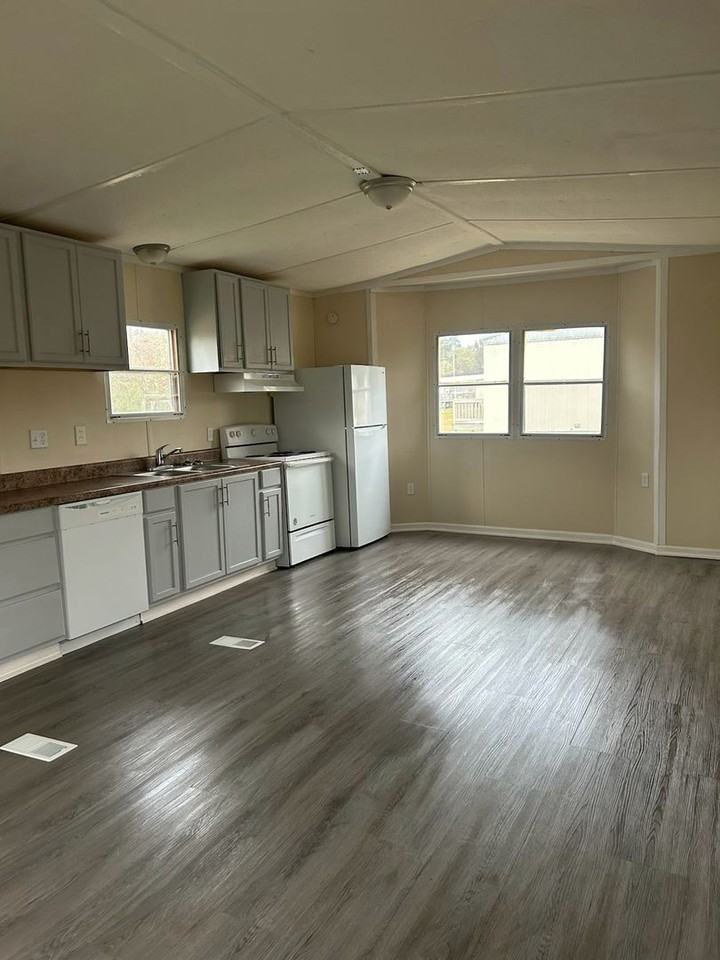 52 Black Forest Ln - Photo 2 of 11