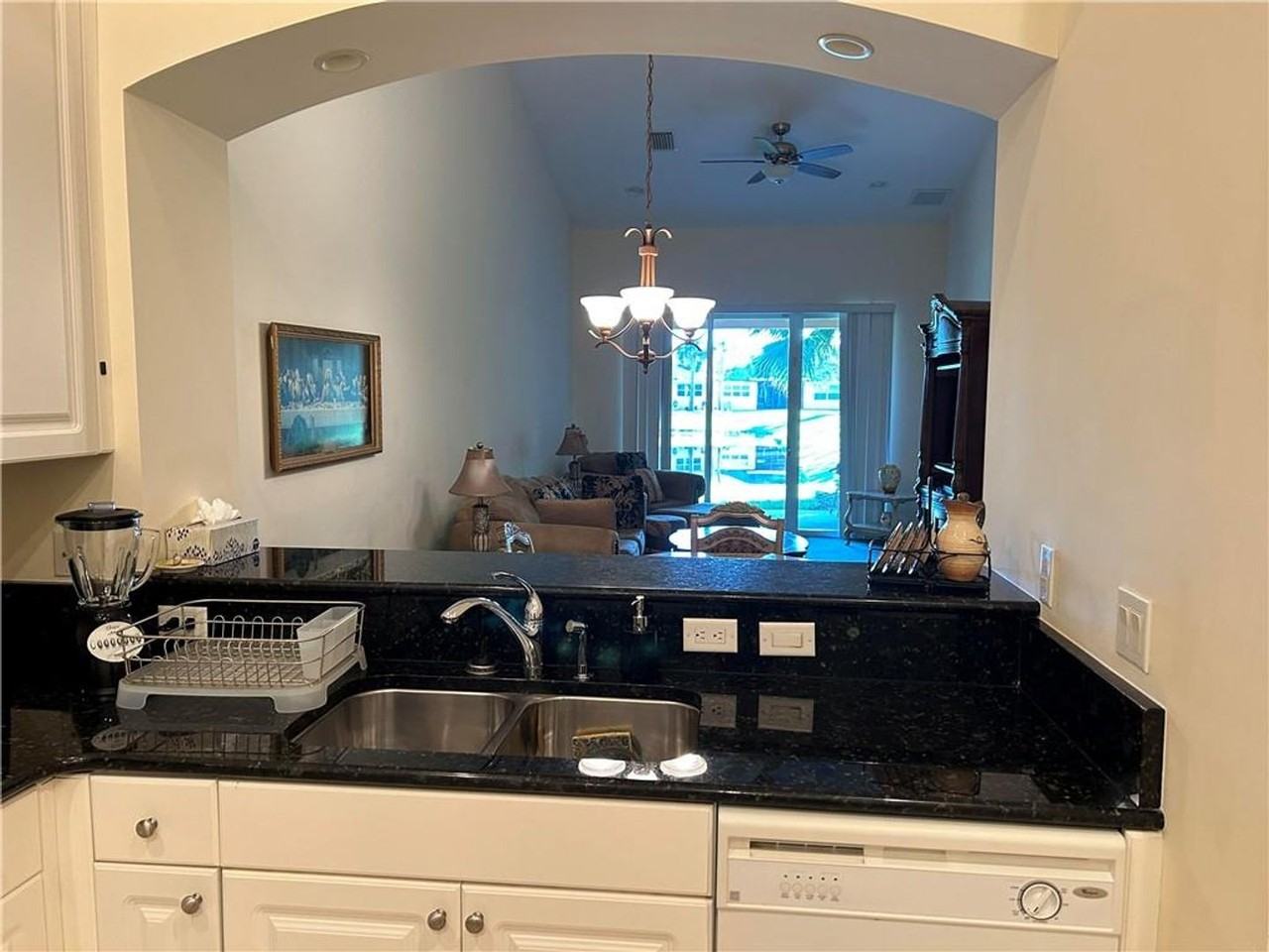 4314 Cross Ct - Photo 5 of 12