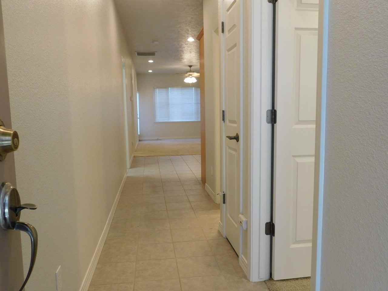 566 1/2 Garden Grove Ct - Photo 2 of 14