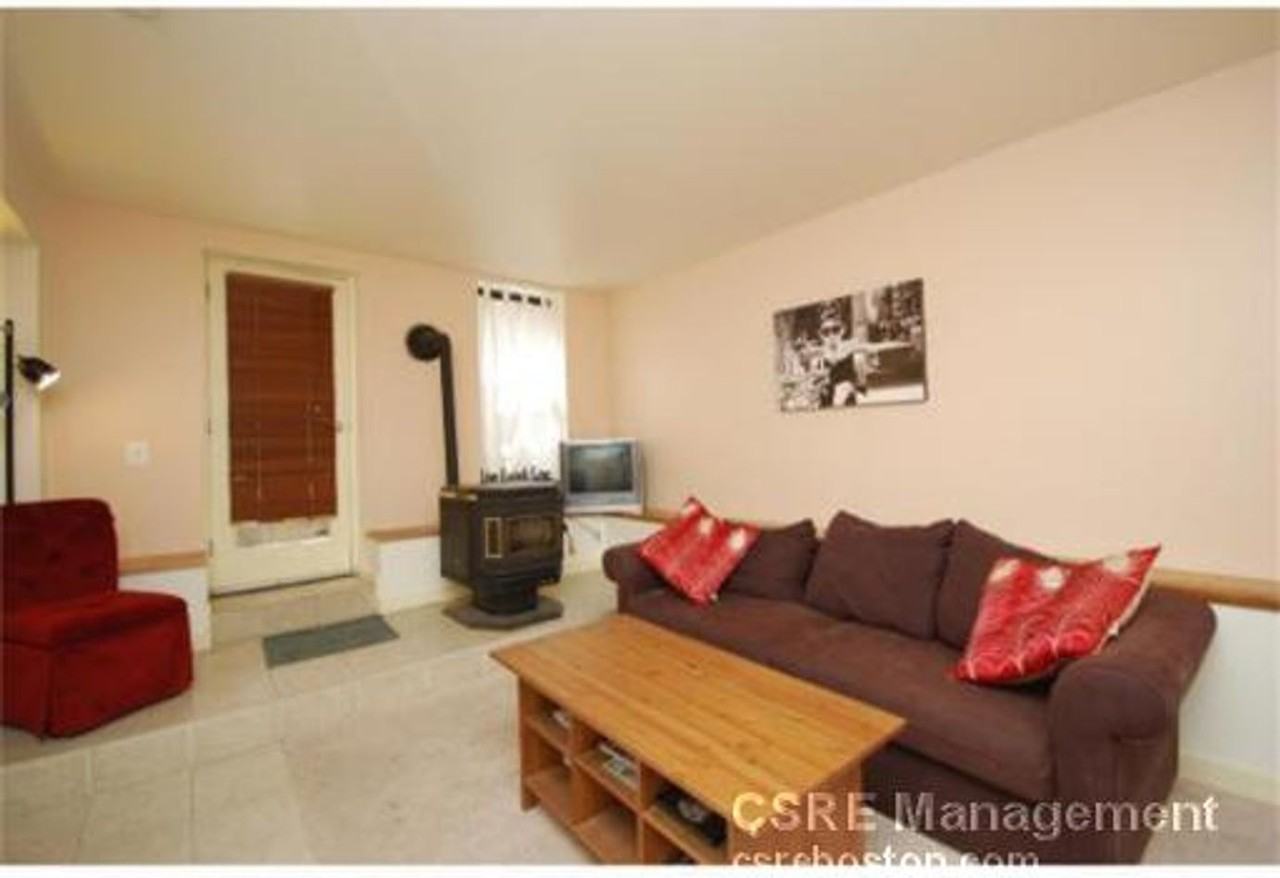 22 Symphony Rd - Photo 2 of 10