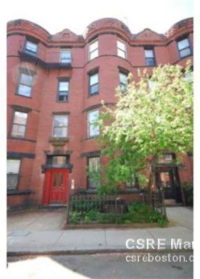 22 Symphony Rd - Photo 3 of 10