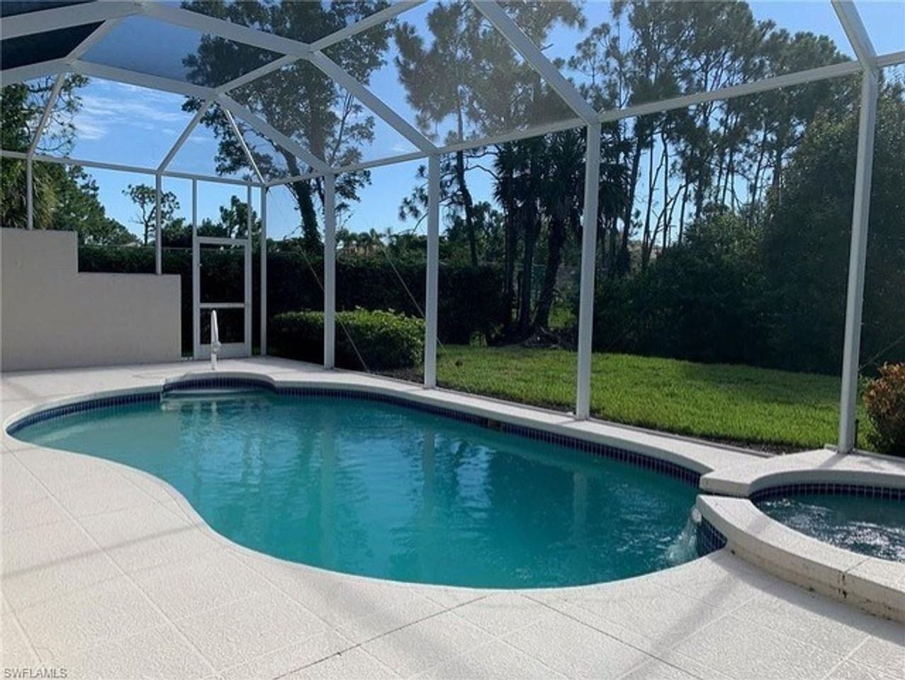 14780 Glen Eden Dr - Photo 2 of 31