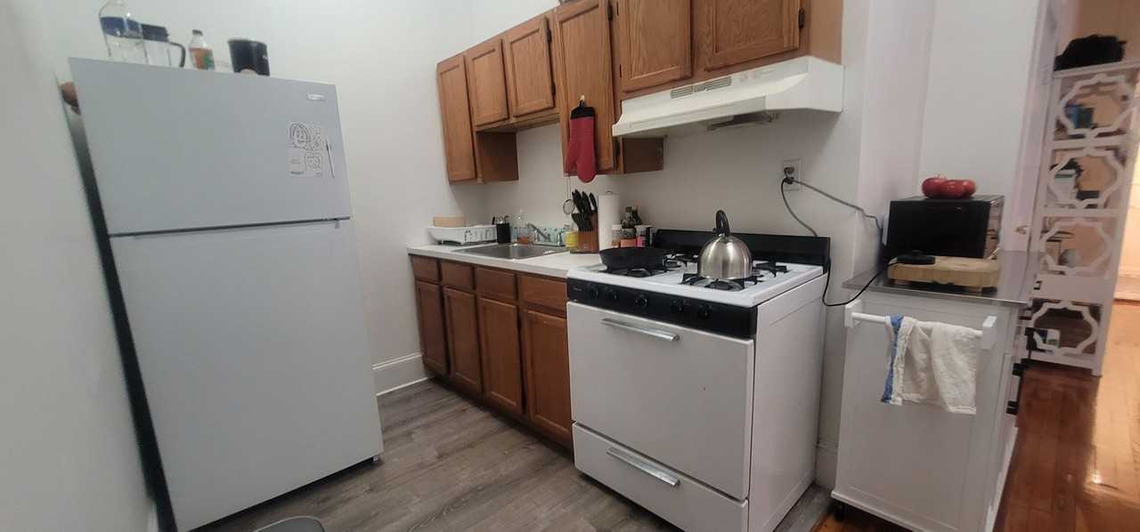 54 Brighton Ave - Photo 4 of 5