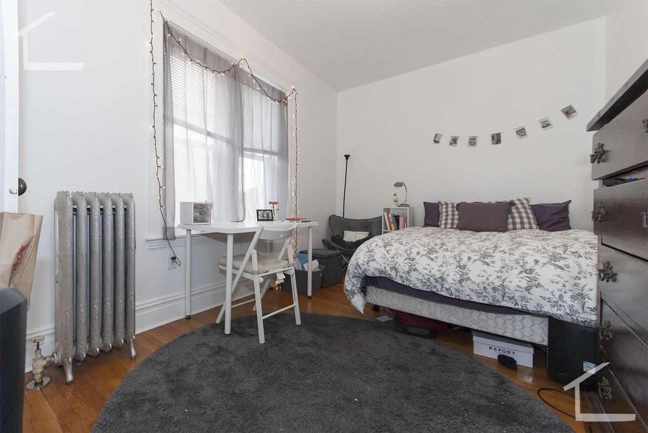 156 Coolidge St - Photo 7 of 11