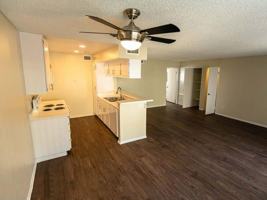 featured image of 24817 Walnut St