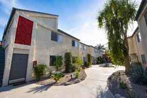 featured image of 24817 Walnut St