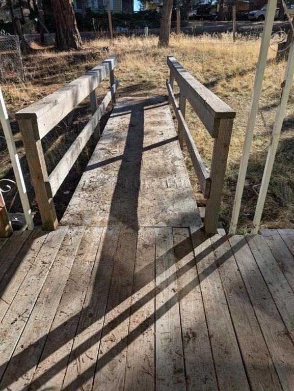 18528 Henwas Loop - Photo 3 of 21