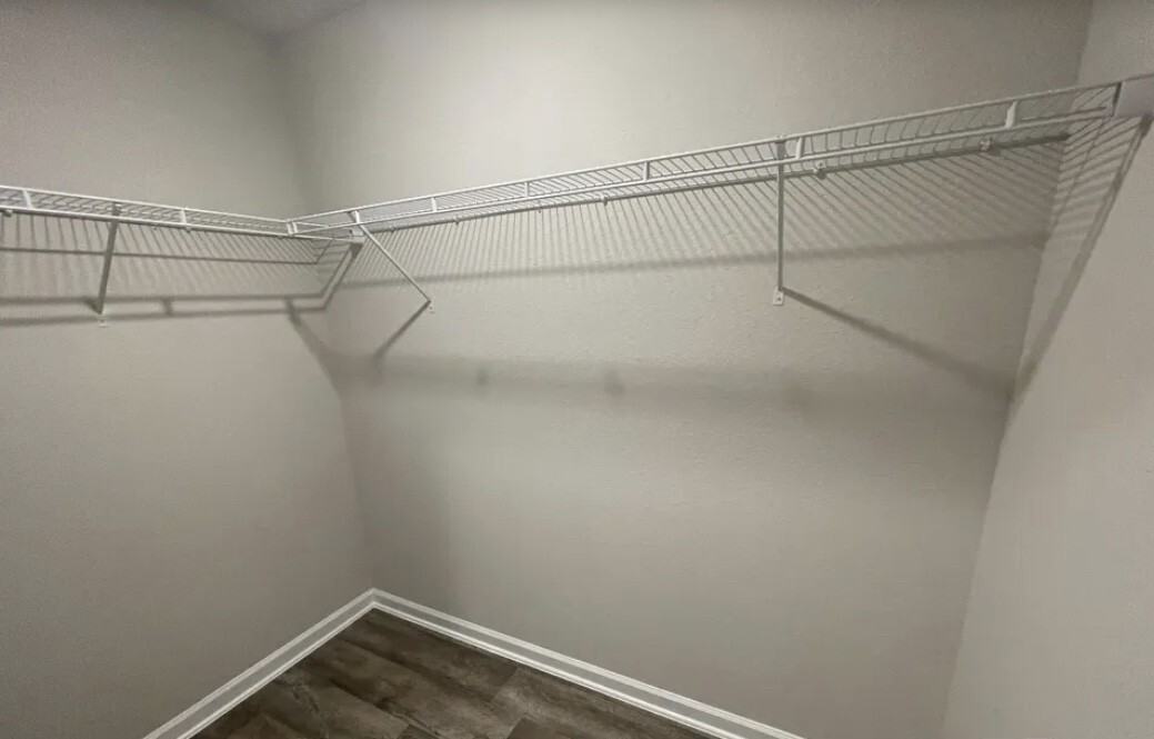 217 Burnston Way - Photo 4 of 14