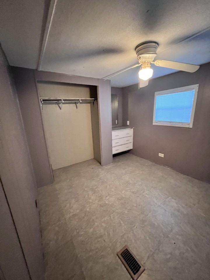 1119 Southern Grace Trailer Parknorth Broadway - Photo 2 of 10