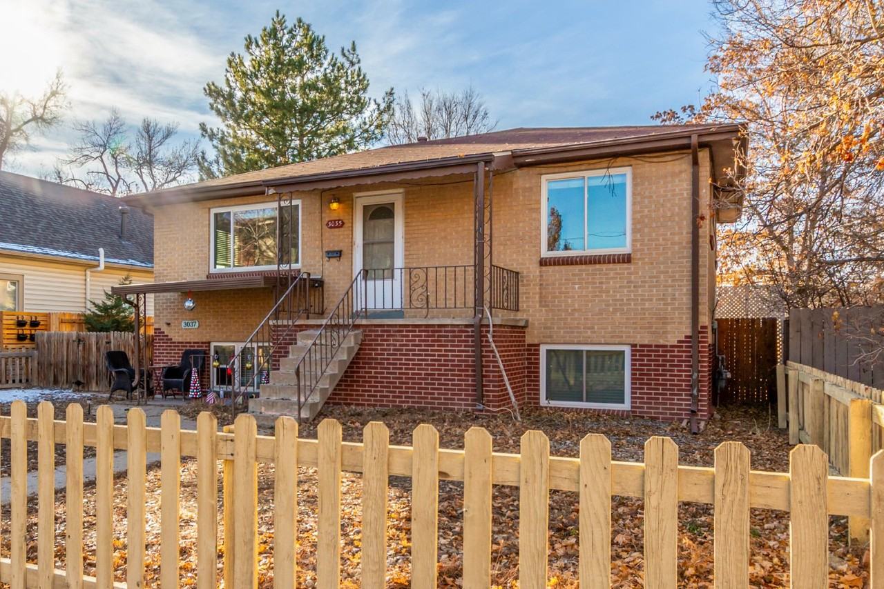 3035 S Bannock St - Photo 3 of 28