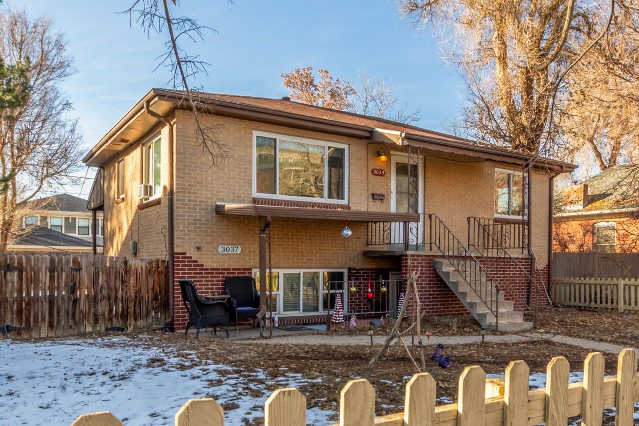 3035 S Bannock St - Photo 5 of 28