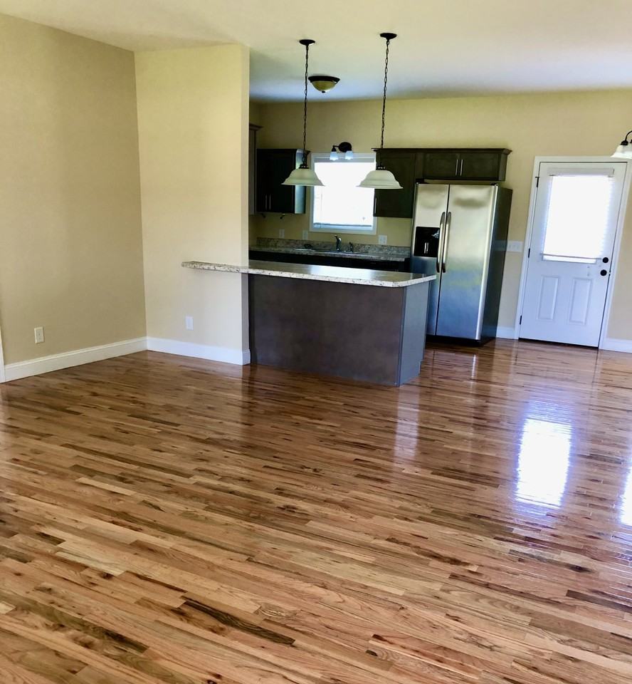 2720 Park West Dr - Photo 2 of 13