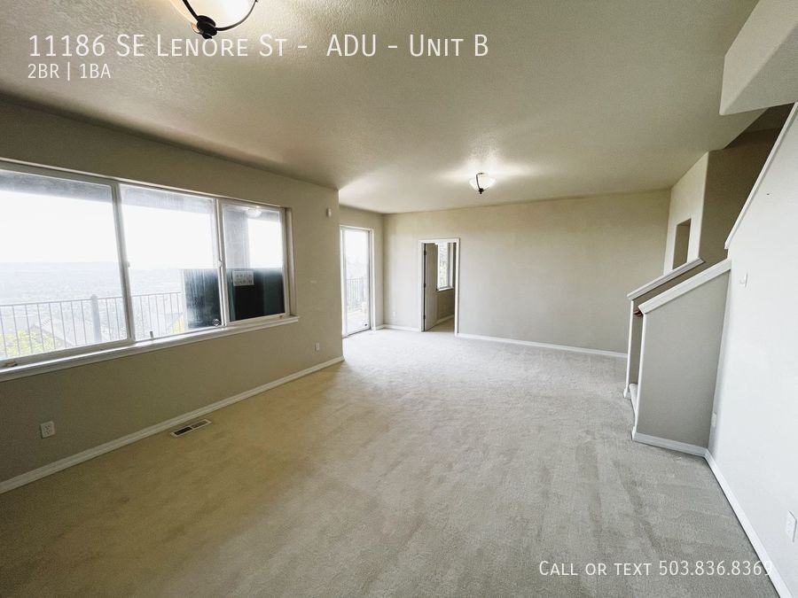 11186 Se Lenore St #B - Photo 3 of 40