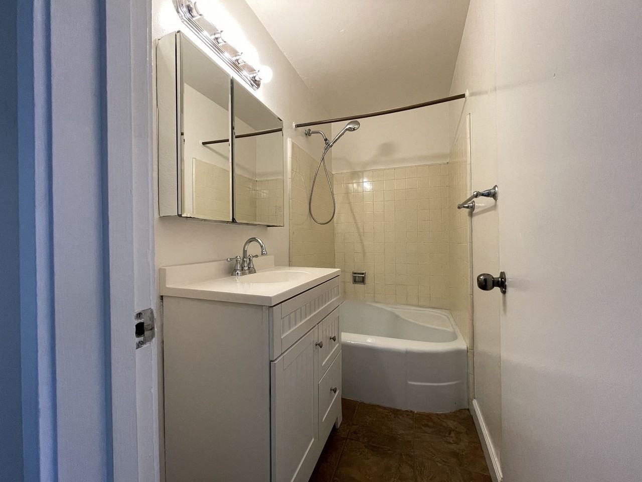 1775 Marco Polo Way #13 - Photo 3 of 11