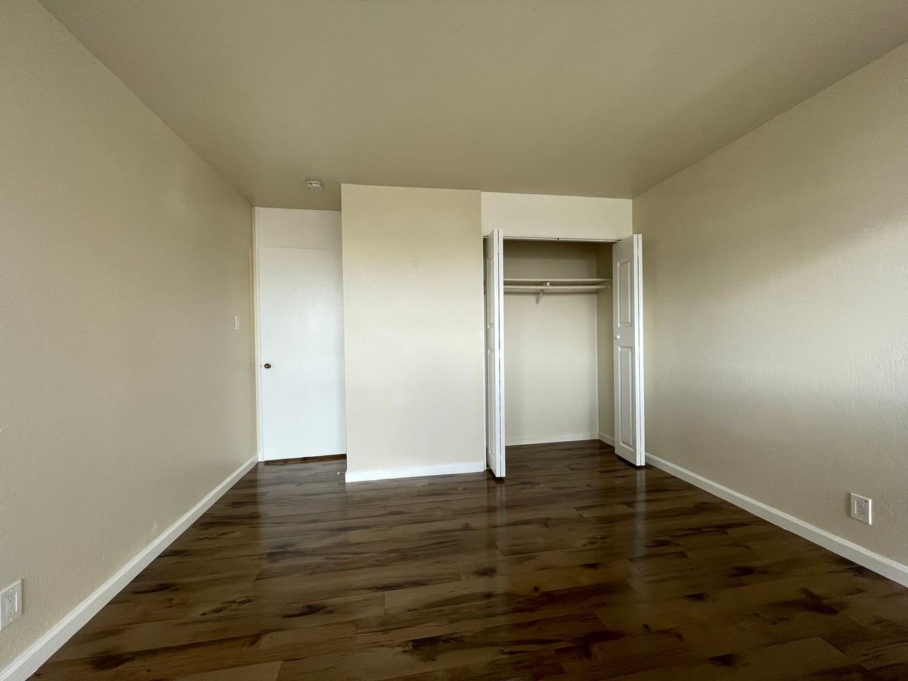 1775 Marco Polo Way #13 - Photo 6 of 11