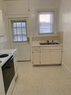 323 Franck Ave #1 - Photo 7 of 10