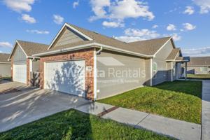 featured image of 5518 N Edwards Cir