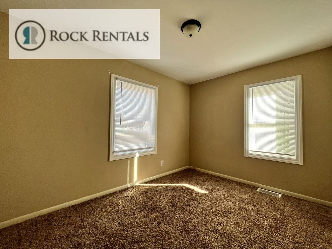 15 Sunset Dr - Photo 6 of 11