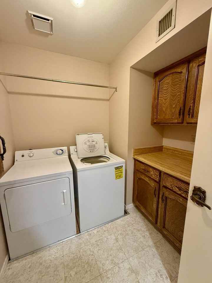 10603 S Via Salida - Photo 7 of 16