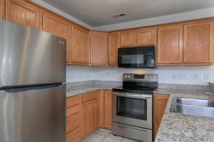 featured image of 163 Springwood Ln