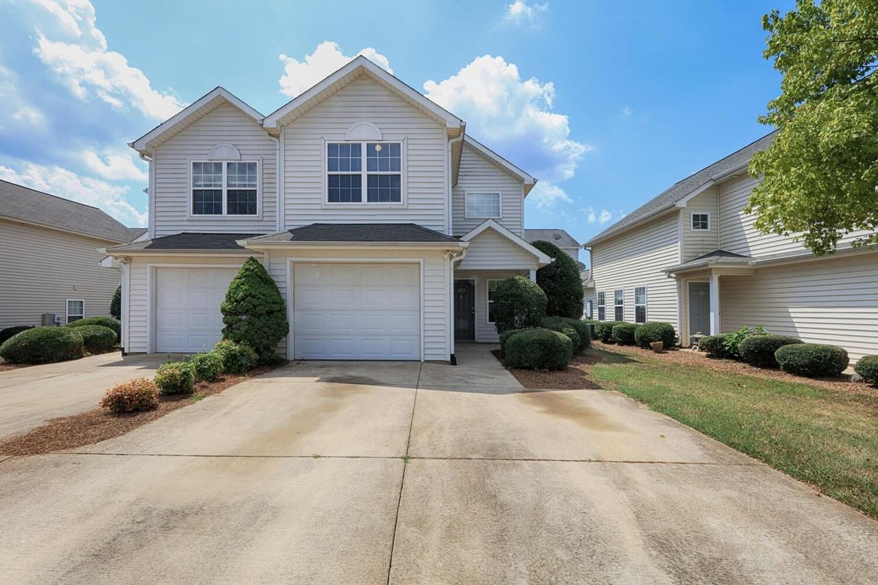 163 Springwood Ln - Photo 2 of 23