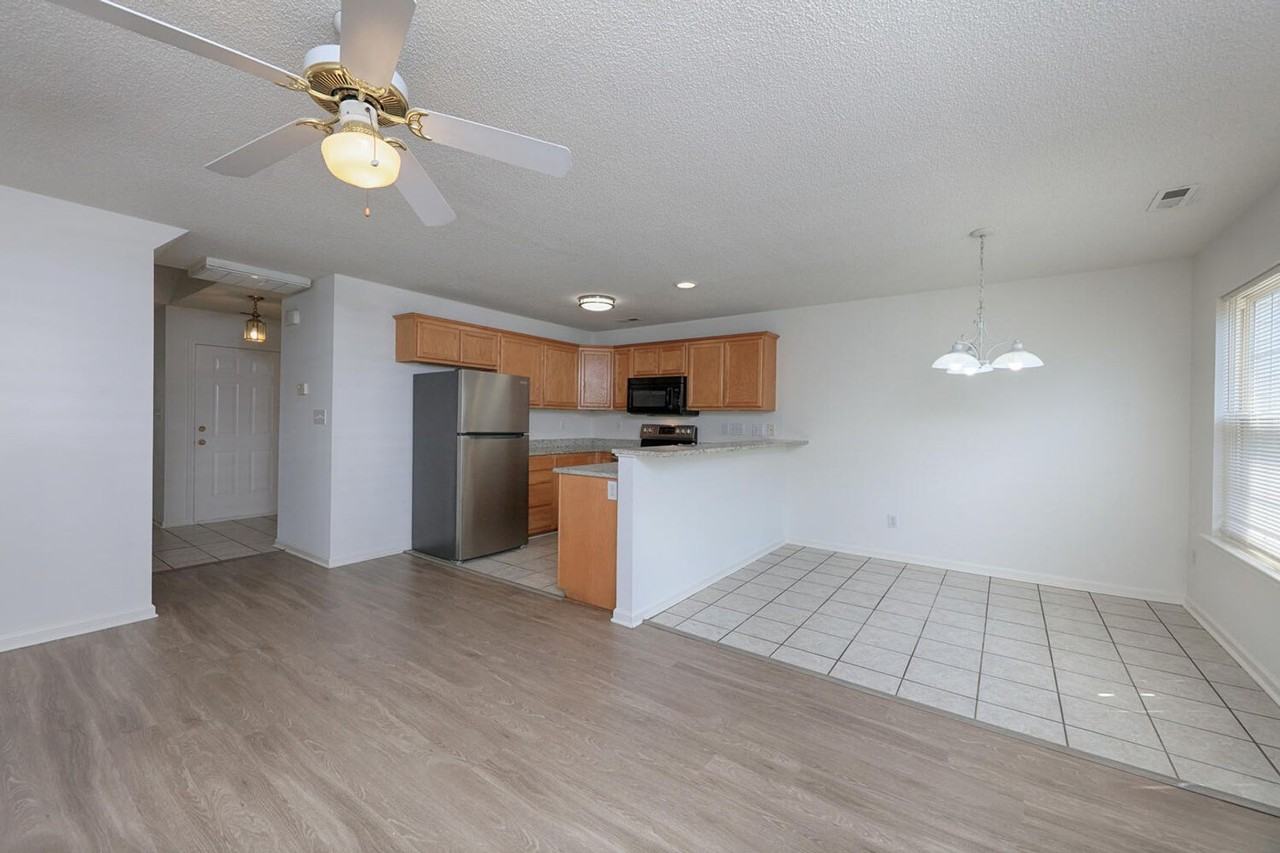 163 Springwood Ln - Photo 5 of 23