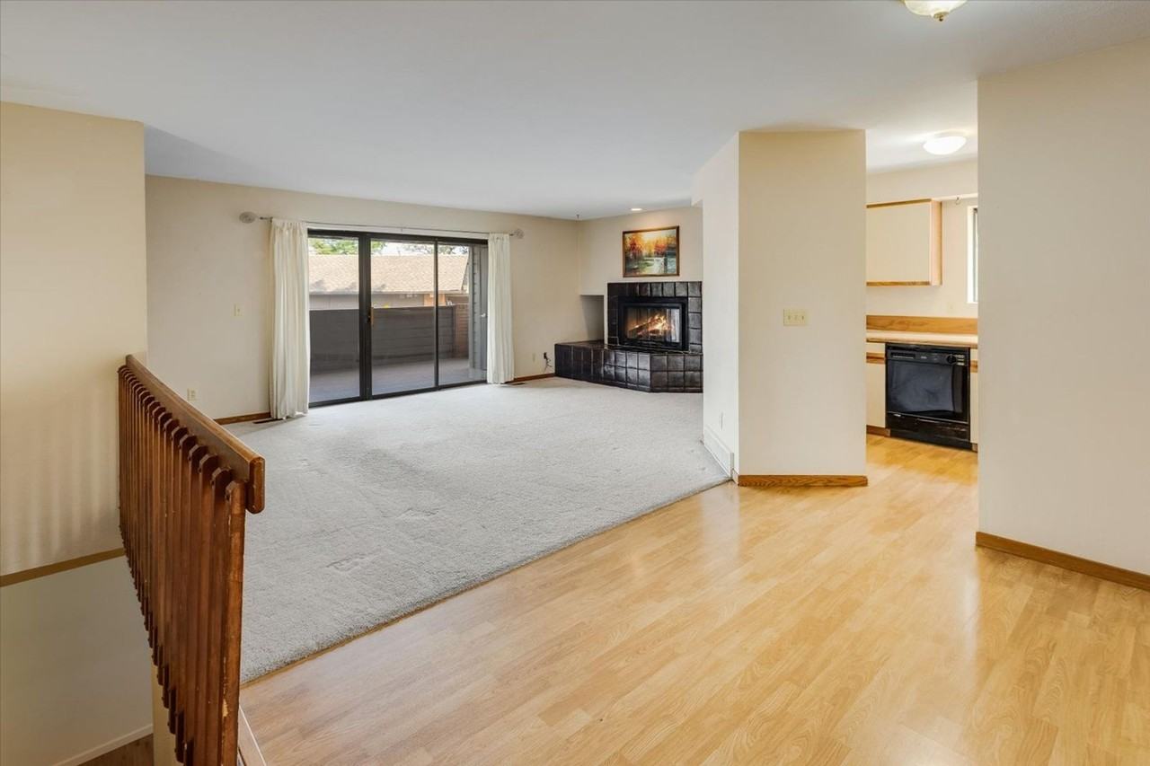 515 Manhattan Dr #104 - Photo 4 of 21