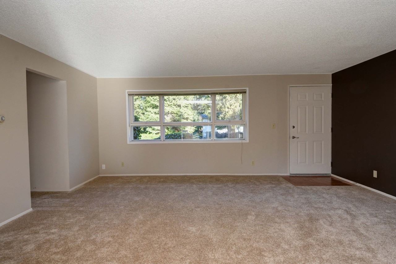 6304 222nd St Sw - Photo 2 of 17