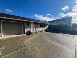 featured image of 1017 N Baker Ave
