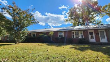 featured image of 60 Elm Bend Rd