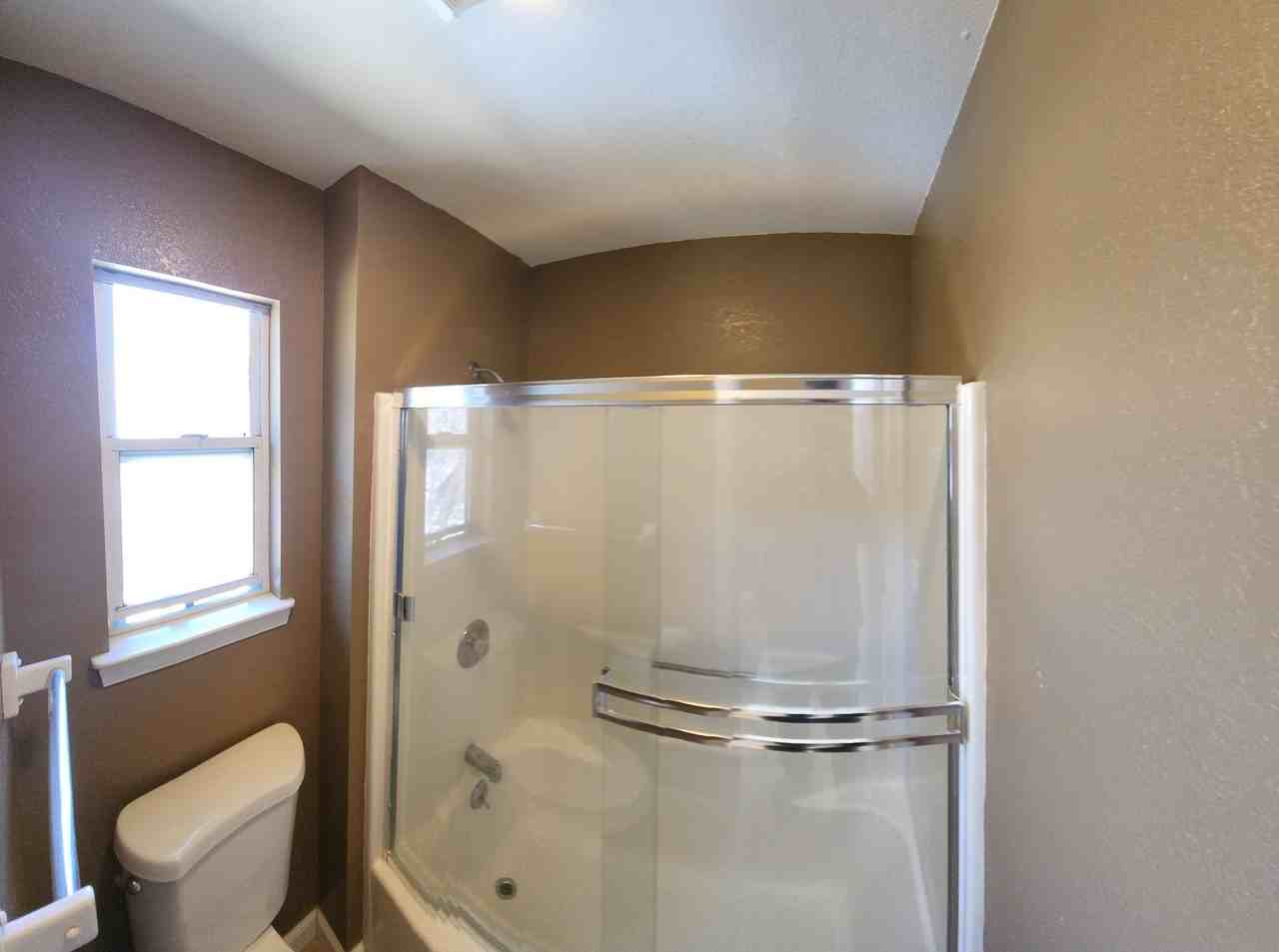 603 Luneta Dr - Photo 3 of 24