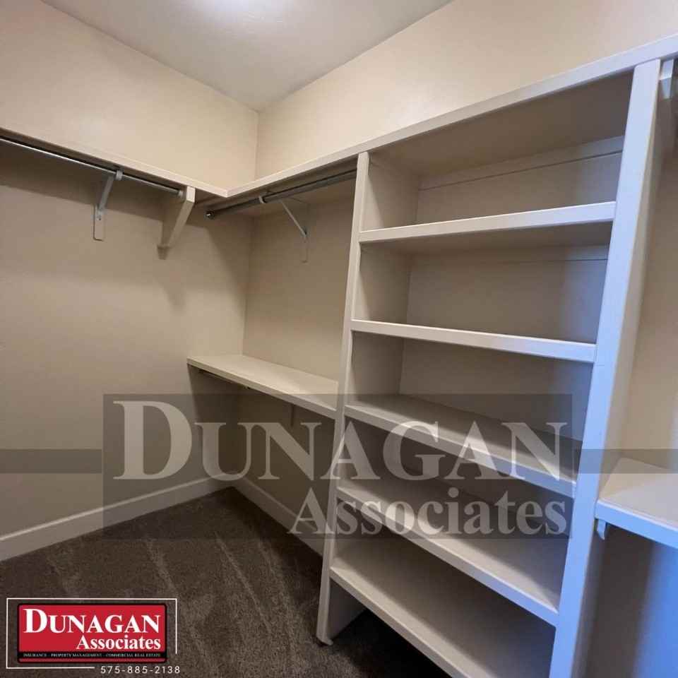 409 Baler Ln - Photo 6 of 11