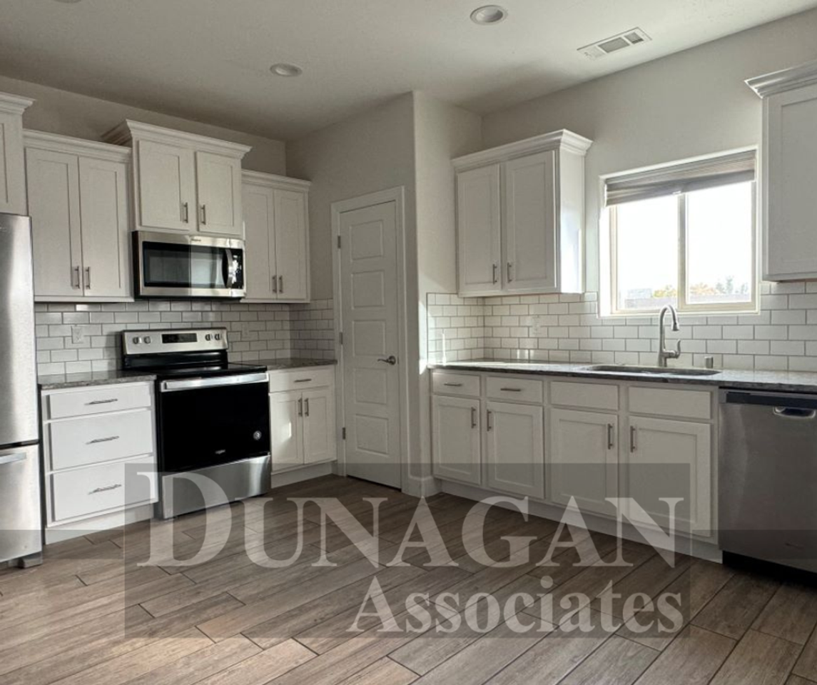 7 Averi Loop - Photo 3 of 6