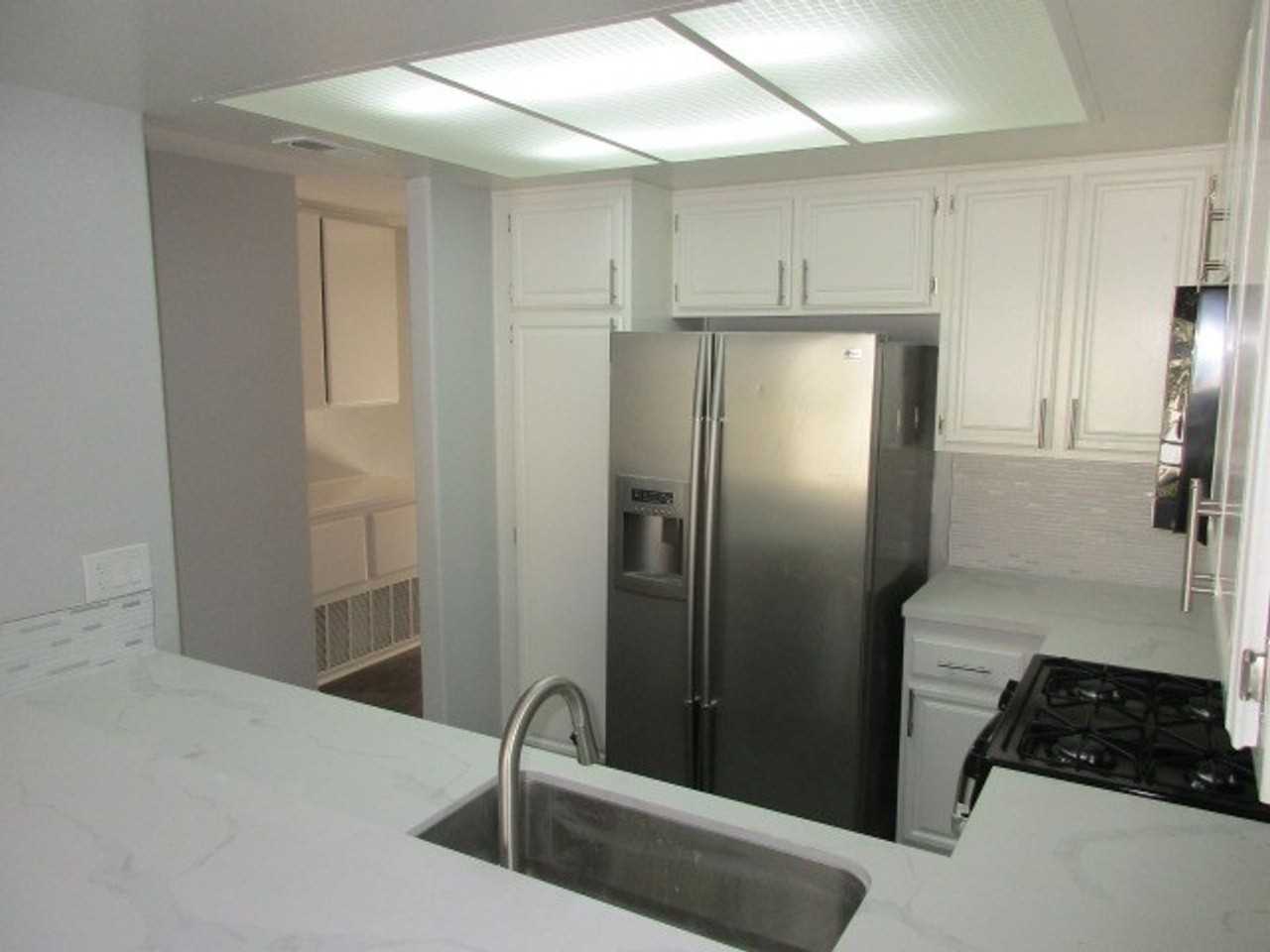 9975 Scripps Westview Way #27 - Photo 3 of 25