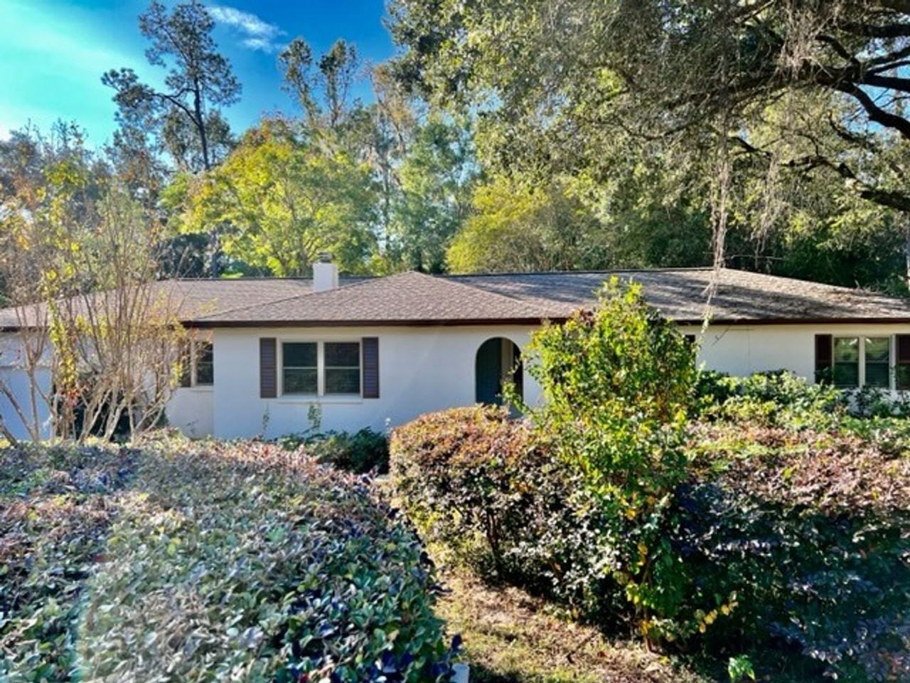 8415 Buckingham 8415 SW 1st Ave - Photo 2 of 13