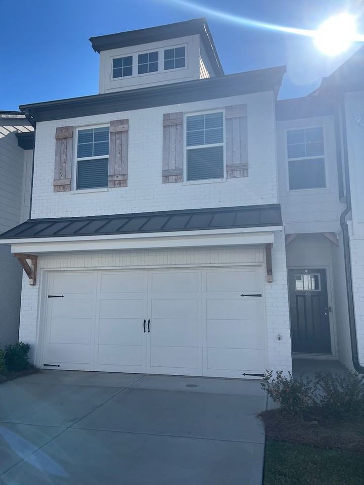 48 Auburn Woods Dr - Photo 2 of 19