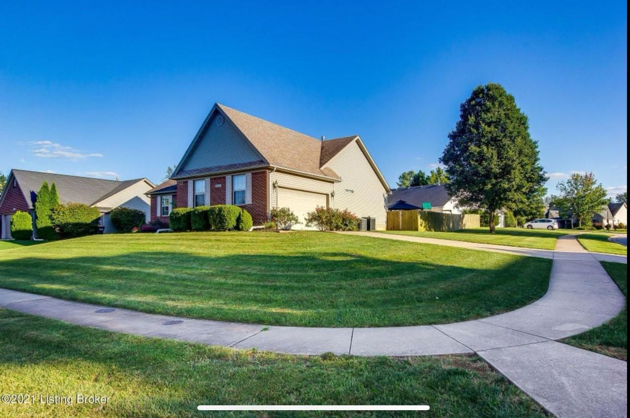 9400 Harlow Court - Photo 4 of 27