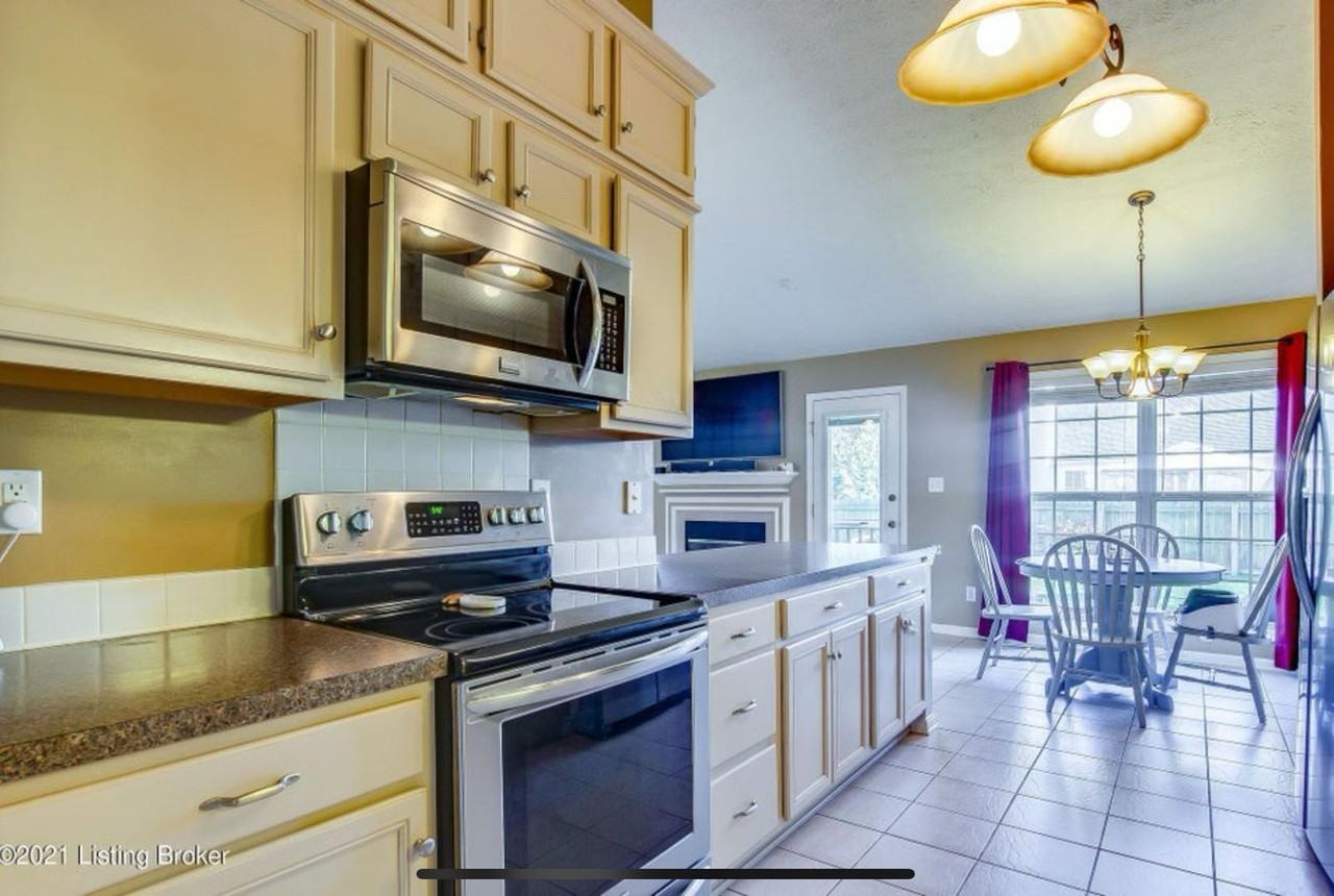 9400 Harlow Court - Photo 6 of 27