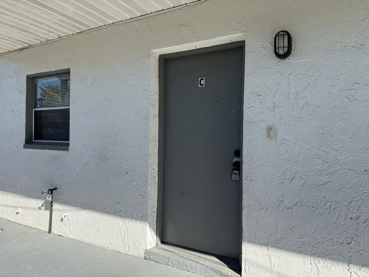 5401 65th Ave N #C - Photo 4 of 19