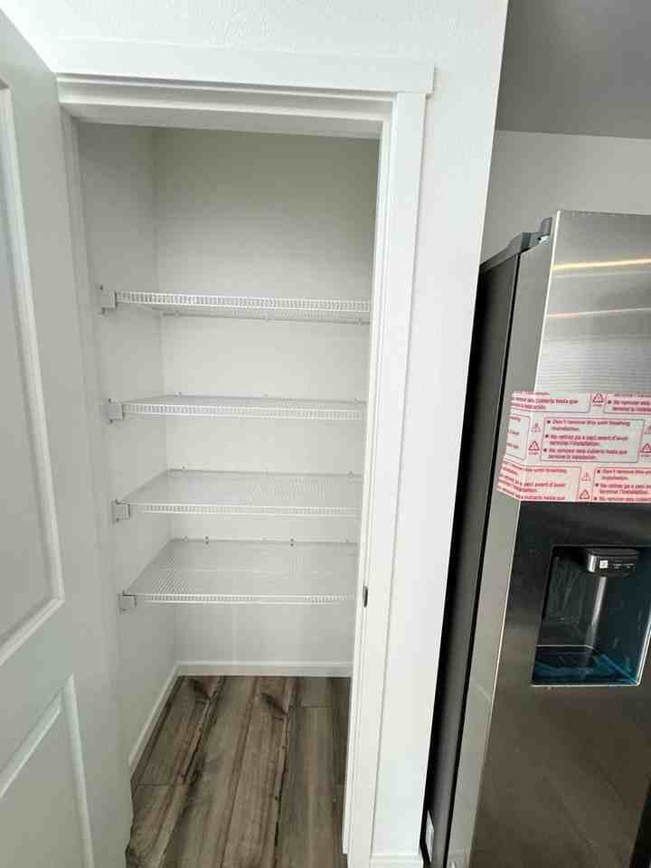16649 Blue Pine St - Photo 6 of 30